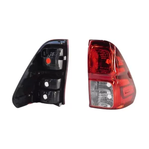 FARO TRASERO HILUX 2016-20 TODAS / 2021 SR-DX RH *TIPO KOITO* TAILANDIA