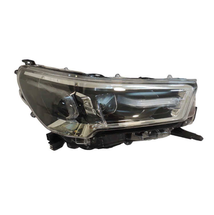OPTICA HILUX 2021- SRV-SRX RH C/LUPA Y LED *CENTRO FUME BORDE CROM* IMP